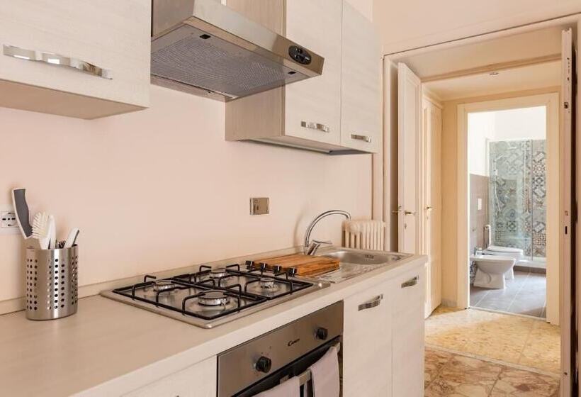 پانسیون G House Pettinari