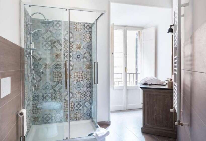 پانسیون G House Pettinari