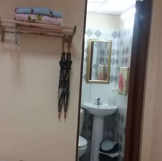 پانسیون Hostal Colon 271