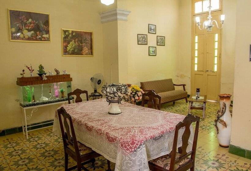 پانسیون Hostal Colon 271