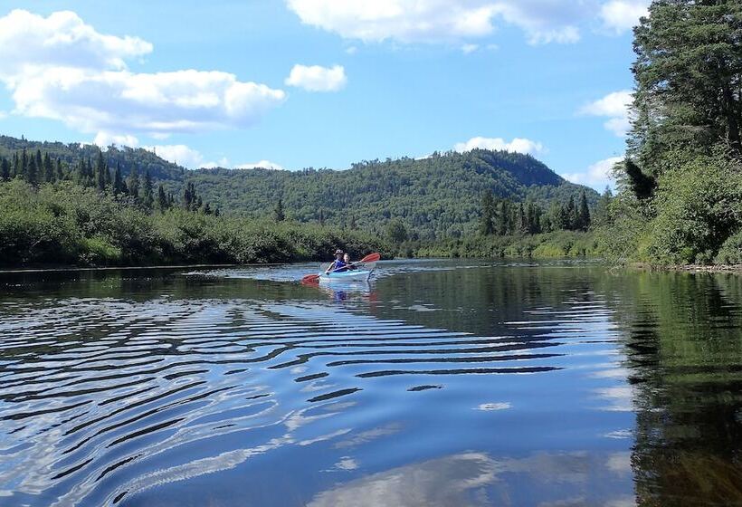 渡假胜地 Domaine Le Bostonnais