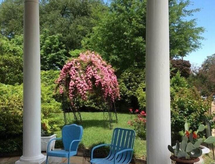 مبيت وإفطار Bazsinsky House