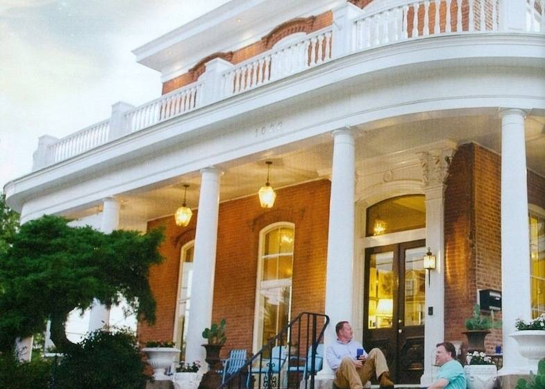 مبيت وإفطار Bazsinsky House