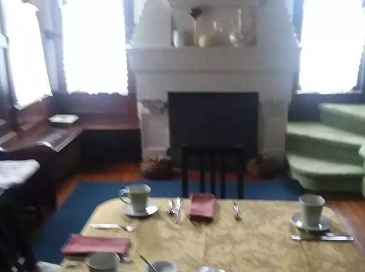 Aamiaismajoitus (B&B) Rose Corner Inn