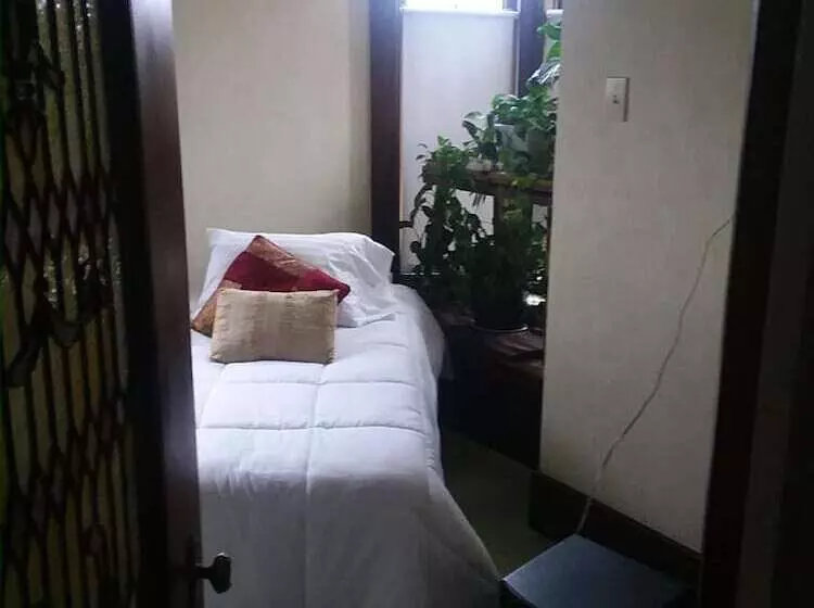 Aamiaismajoitus (B&B) Rose Corner Inn