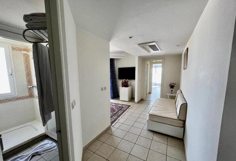 Cap Bon Kelibia Beach Hotel & Spa