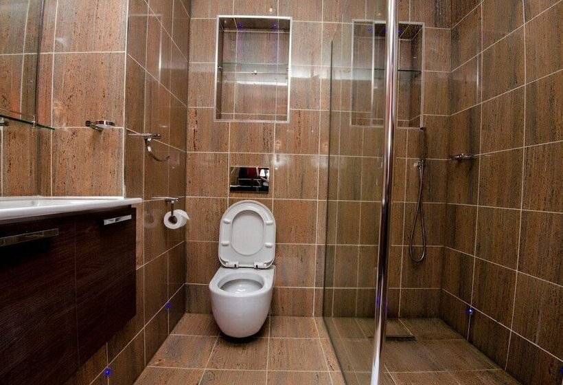 Check Inn Hotel Abuja