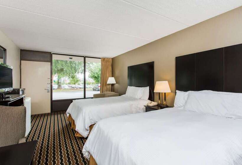 בית מלון כפרי Quality Inn Near Speedway