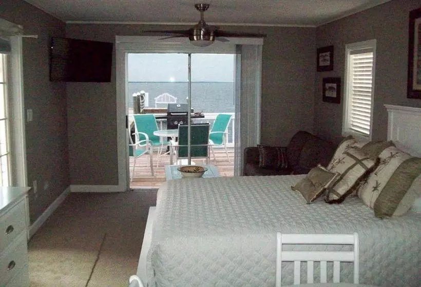 ホテル Matlacha Cove Inn