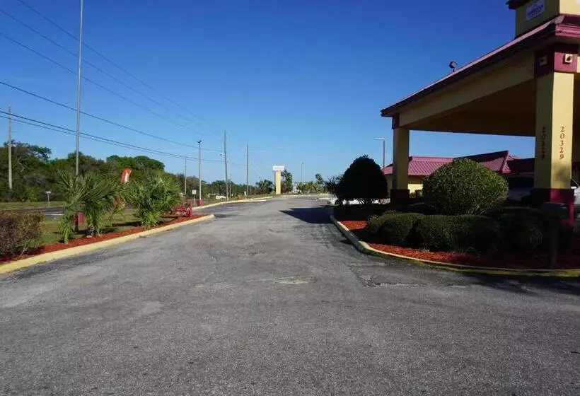 Hotelli Rodeway Inn