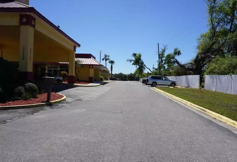 Hotelli Rodeway Inn