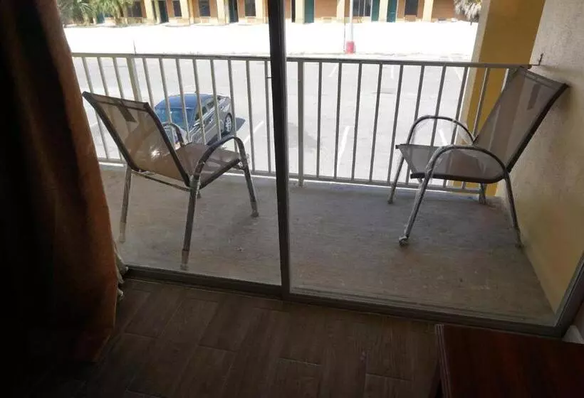 Hotelli Rodeway Inn