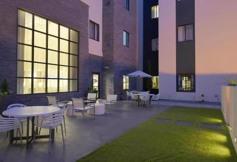 Hotelli Staybridge Suites Little Rock Medical Center, An Ihg