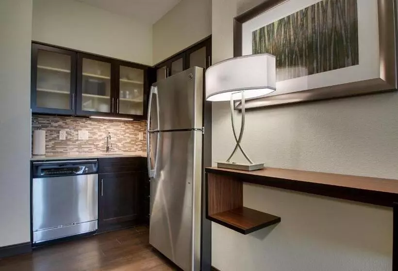 Hotelli Staybridge Suites Plano The Colony, An Ihg