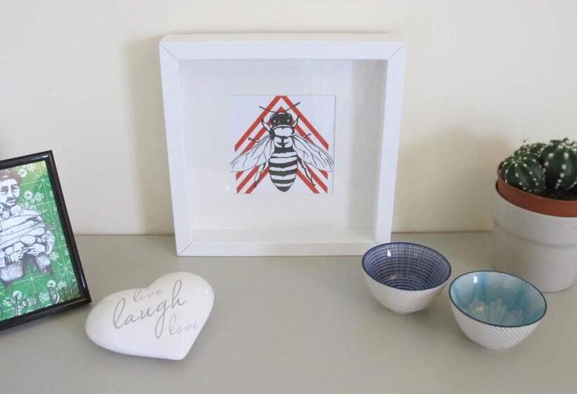 ホテル The Jollys