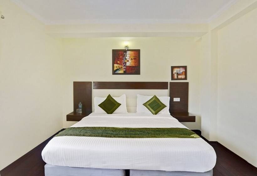 هتل Treebo Trip Lorent Manor Annex