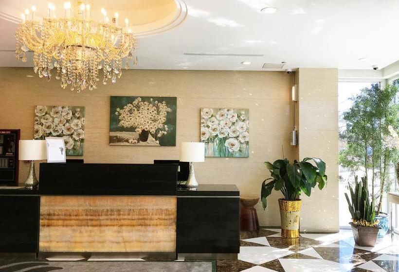 호텔 Wyndham Garden Fresh Meadows Flushing