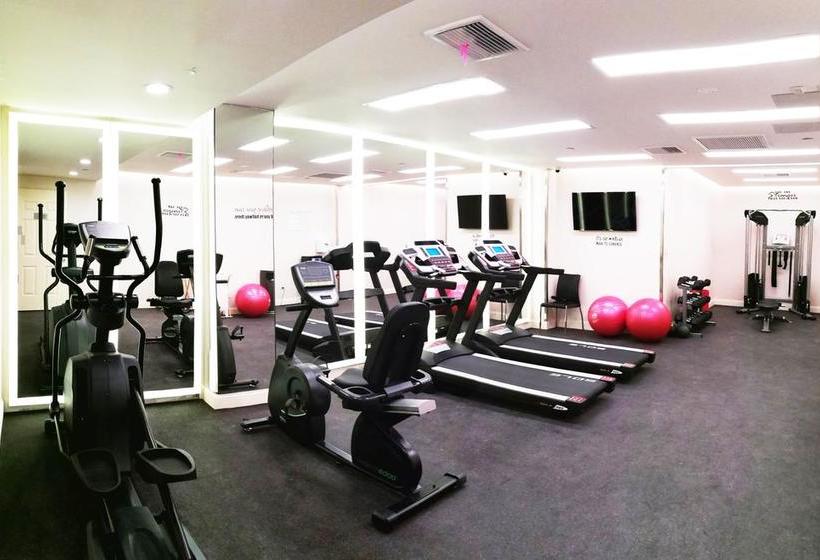 호텔 Wyndham Garden Fresh Meadows Flushing