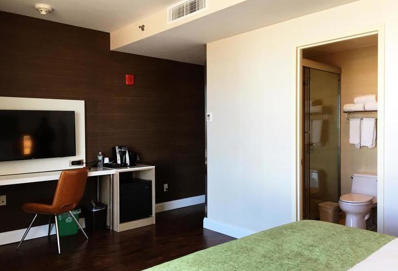 호텔 Wyndham Garden Fresh Meadows Flushing