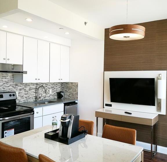 호텔 Wyndham Garden Fresh Meadows Flushing