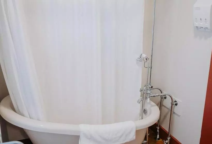 Maison Mouton Bed & Breakfast