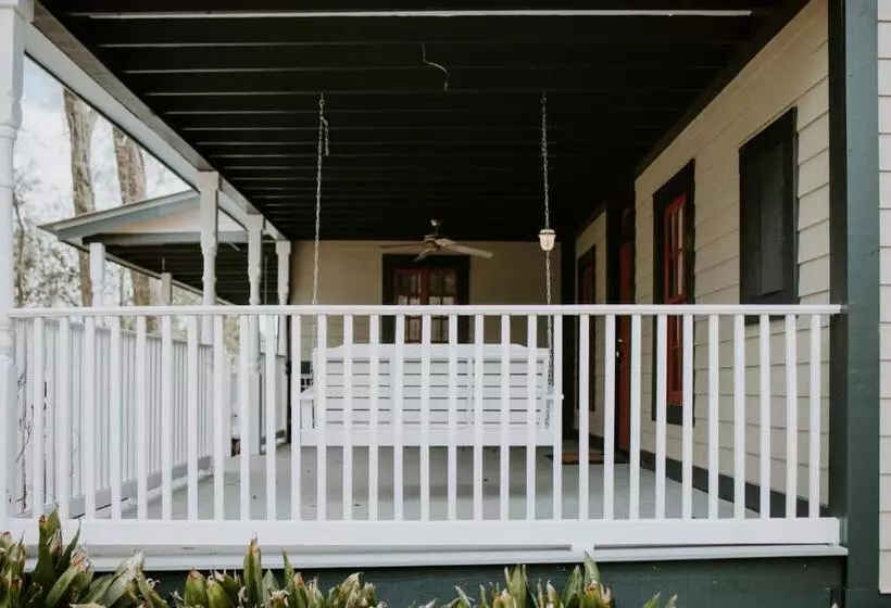 Maison Mouton Bed & Breakfast