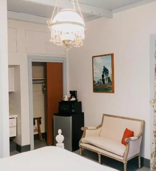 Maison Mouton Bed & Breakfast