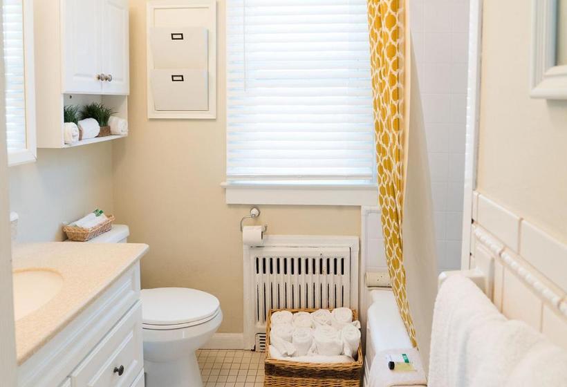 فندق على الطريق Horizon Motor Inn Beach Block & Close To Morey S Piers