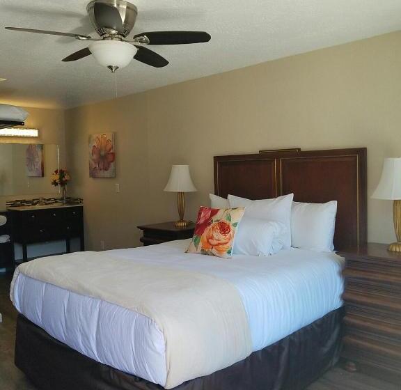 فندق على الطريق The Waldport Inn