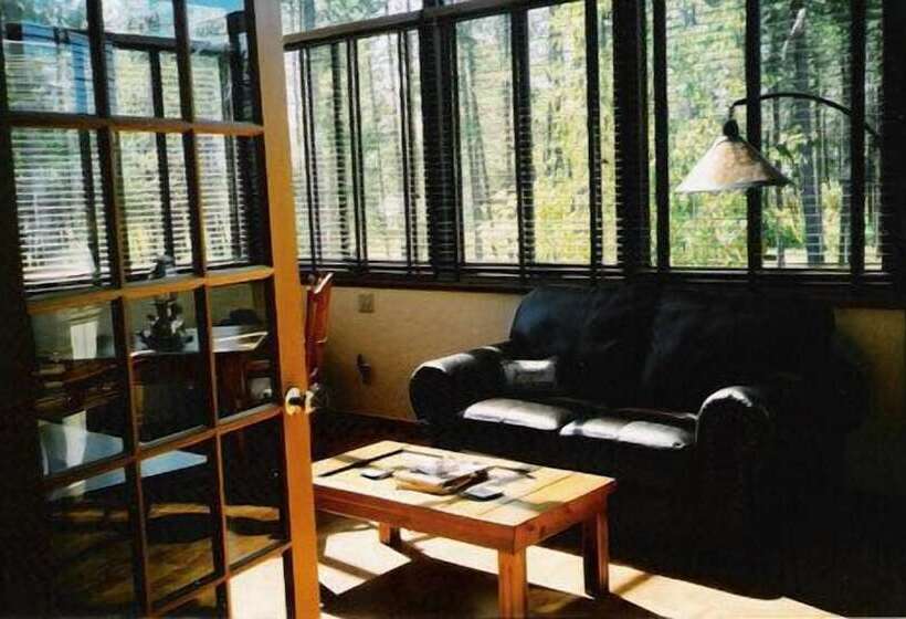 Silverwolf Log Chalet Resort