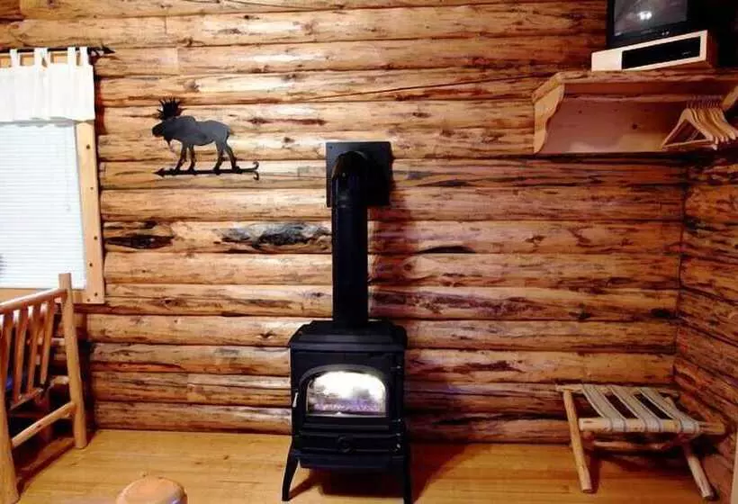 Silverwolf Log Chalet Resort
