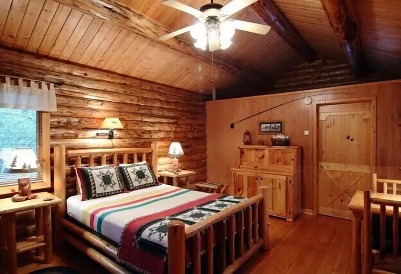 Silverwolf Log Chalet Resort