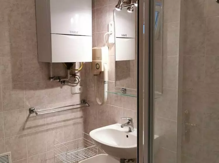 Hotelli Apartment Rideg Hévíz