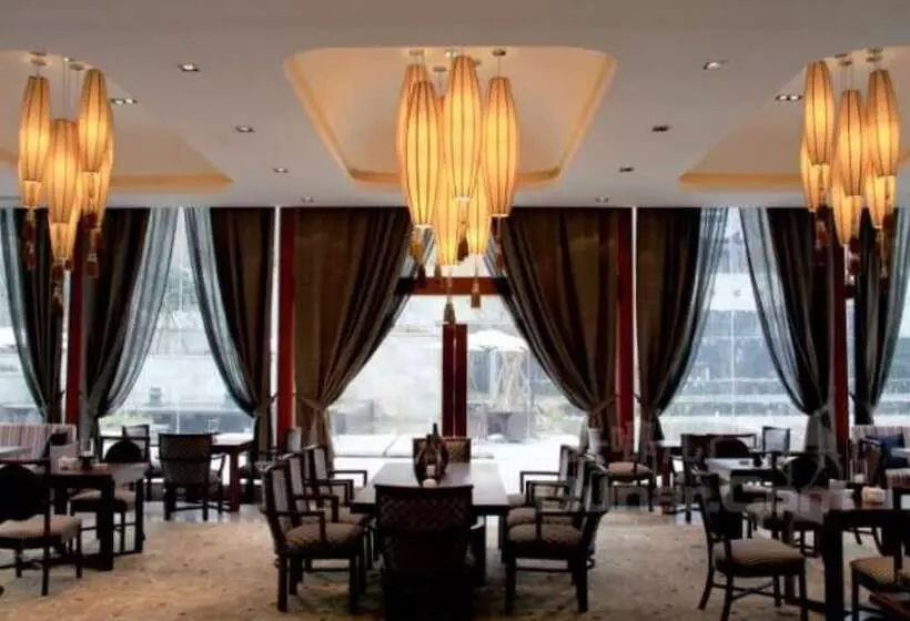 Hotelli Langzhong Hirizon