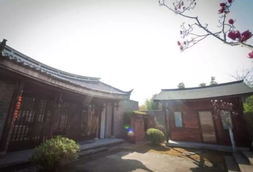 Hotelli Langzhong Hirizon