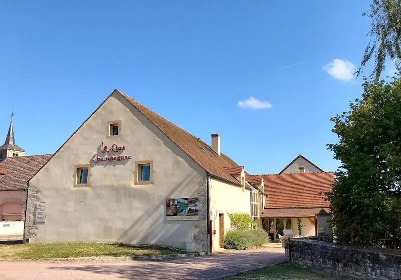 ベッドアンドブレックファースト Gite Du Clos Champagnac