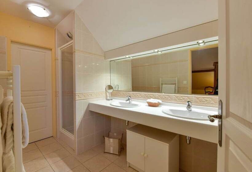 ベッドアンドブレックファースト Gite Du Clos Champagnac