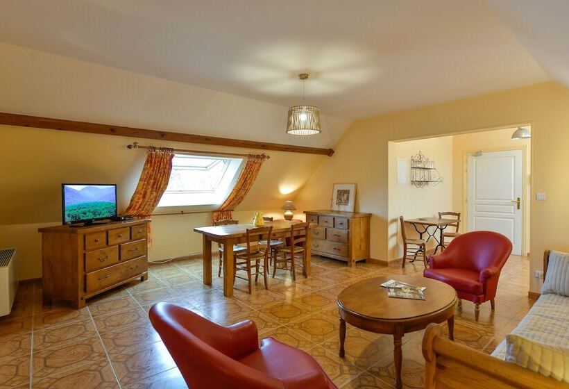 ベッドアンドブレックファースト Gite Du Clos Champagnac