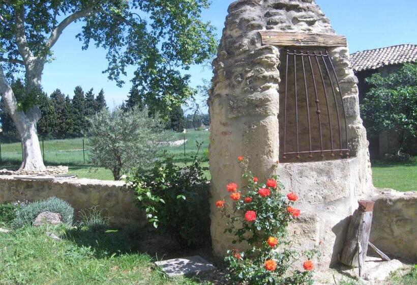 צימר Mas Du Puits