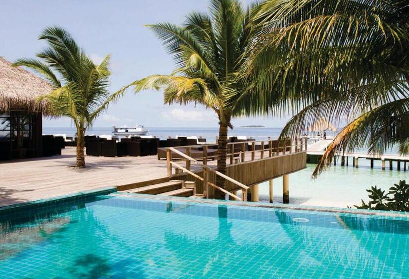 Eriyadu Island Resort