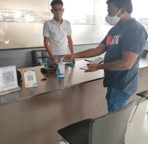 هتل Airport Gateway