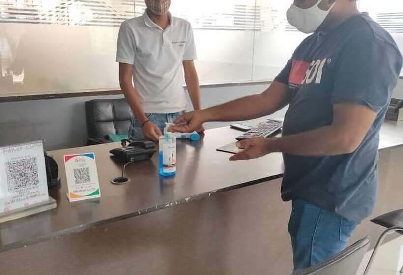 هتل Airport Gateway