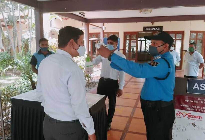 هتل Airport Gateway