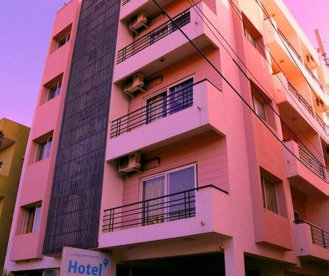 هتل Airport Gateway