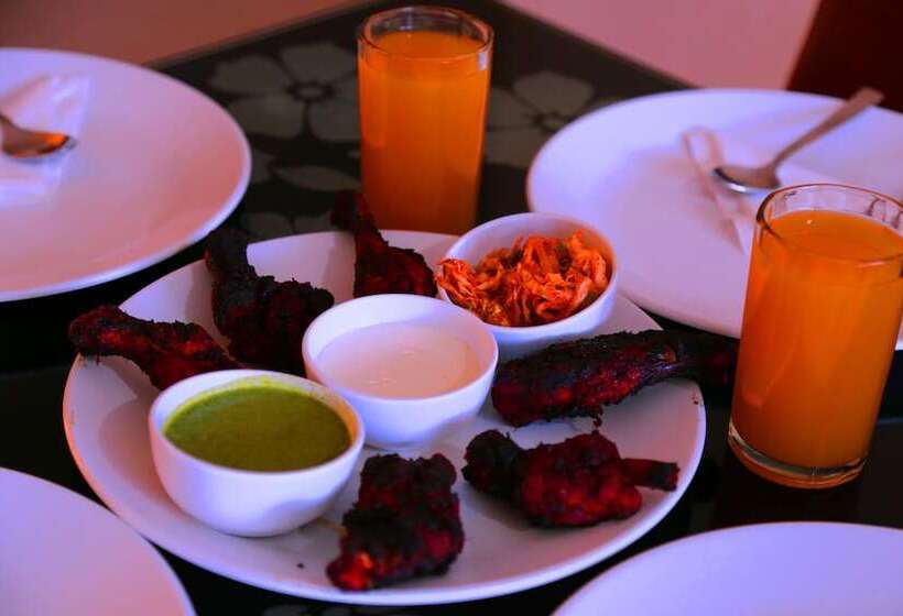 هتل Airport Gateway