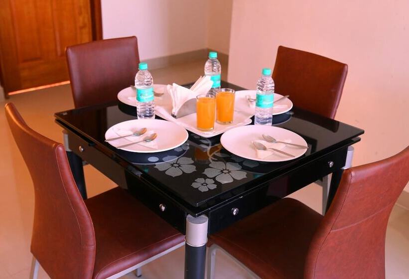 هتل Airport Gateway