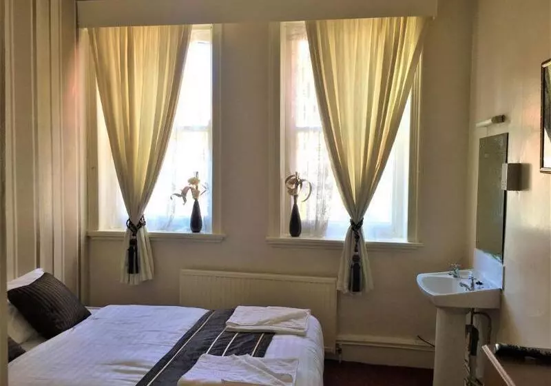 Hotelli Assheton