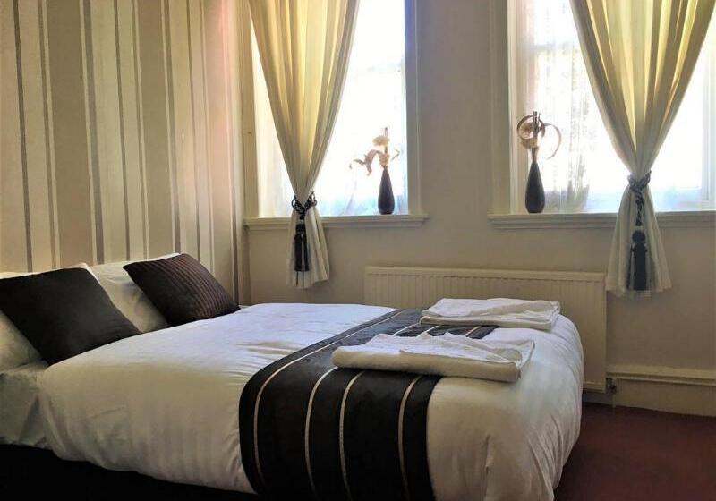 בית מלון כפרי Assheton