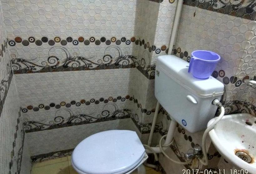 فندق Kanpur Villa