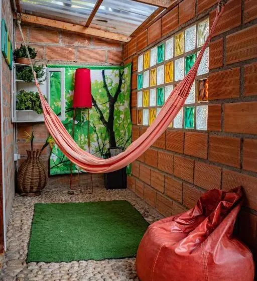 Hotelli Kantarrana Urbana Jardin
